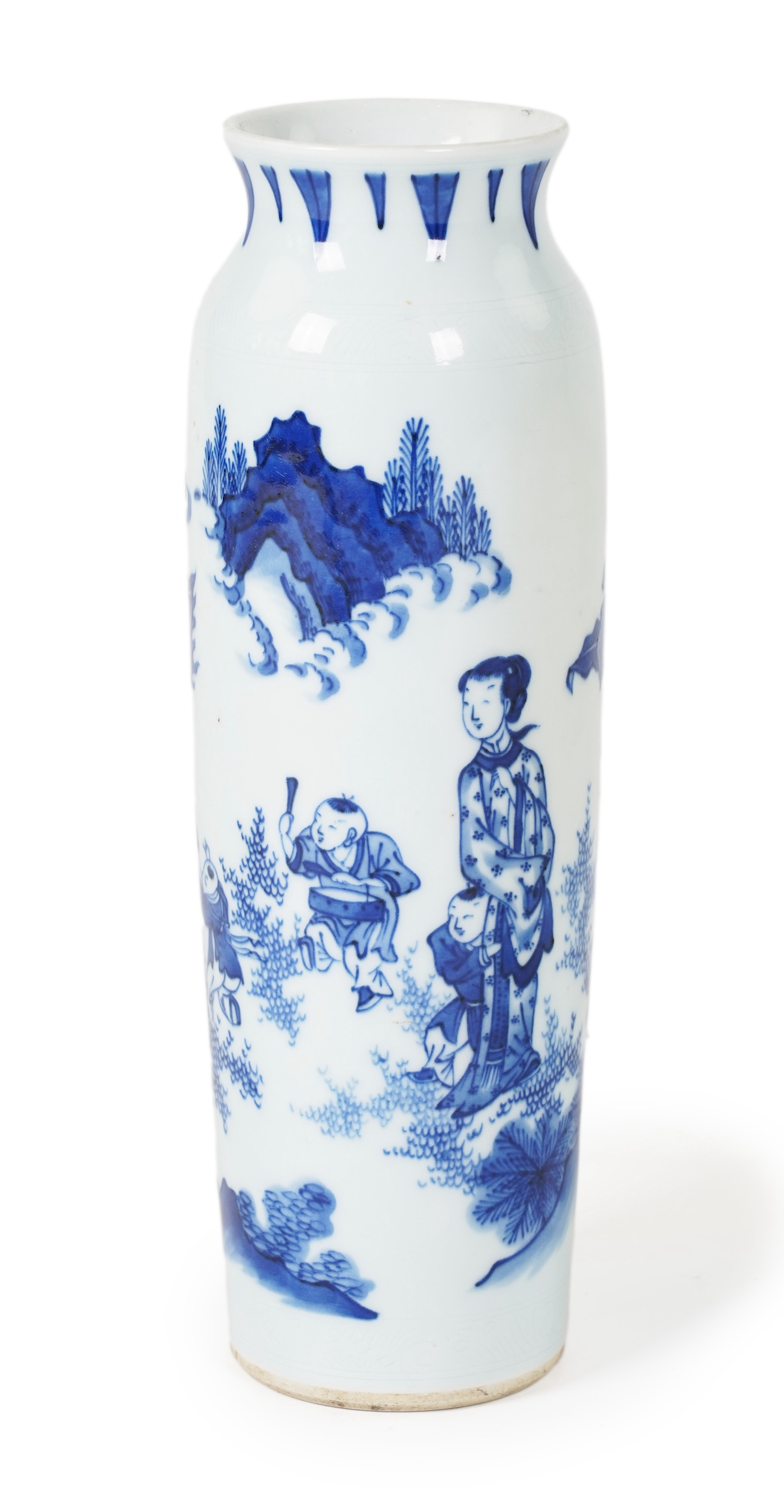 A small Chinese blue and white ‘figures in garden’ rolwagen vase, possibly Chongzhen period (1627-1644)